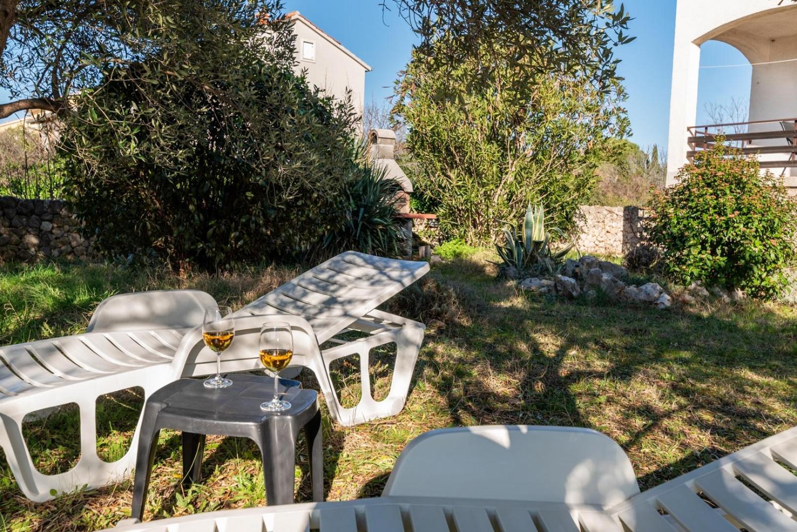 טוראני Beachfront Apartment Lostura מראה חיצוני תמונה